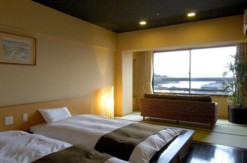 Livemax Resort Aki Miyajima Hatsukaichi Bagian luar foto
